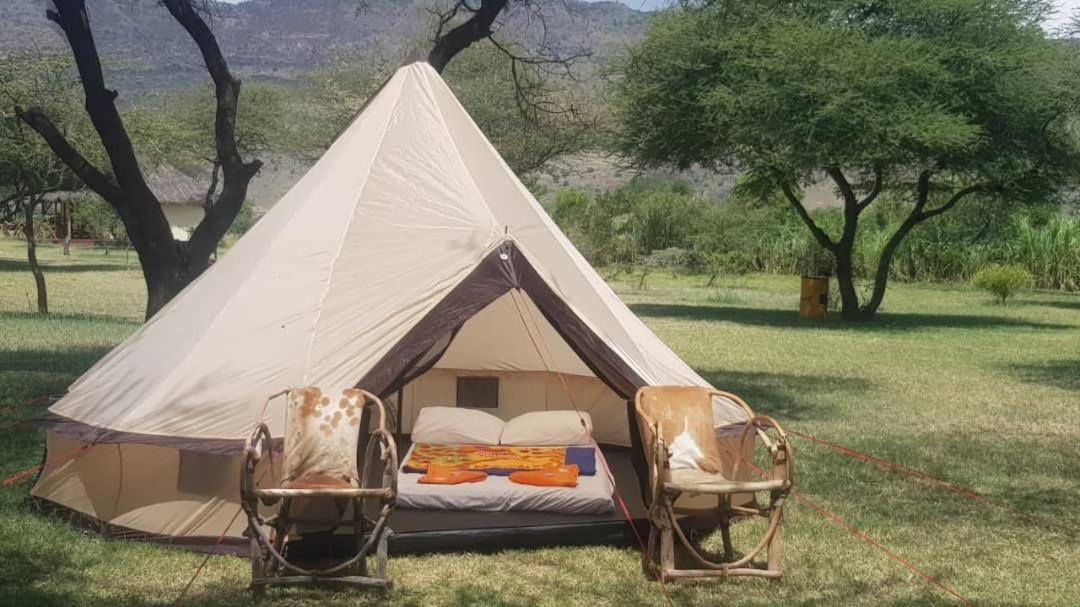 Lake Natron Maasai Giraffe Eco Lodge And Camping Mtowabaga 外观 照片