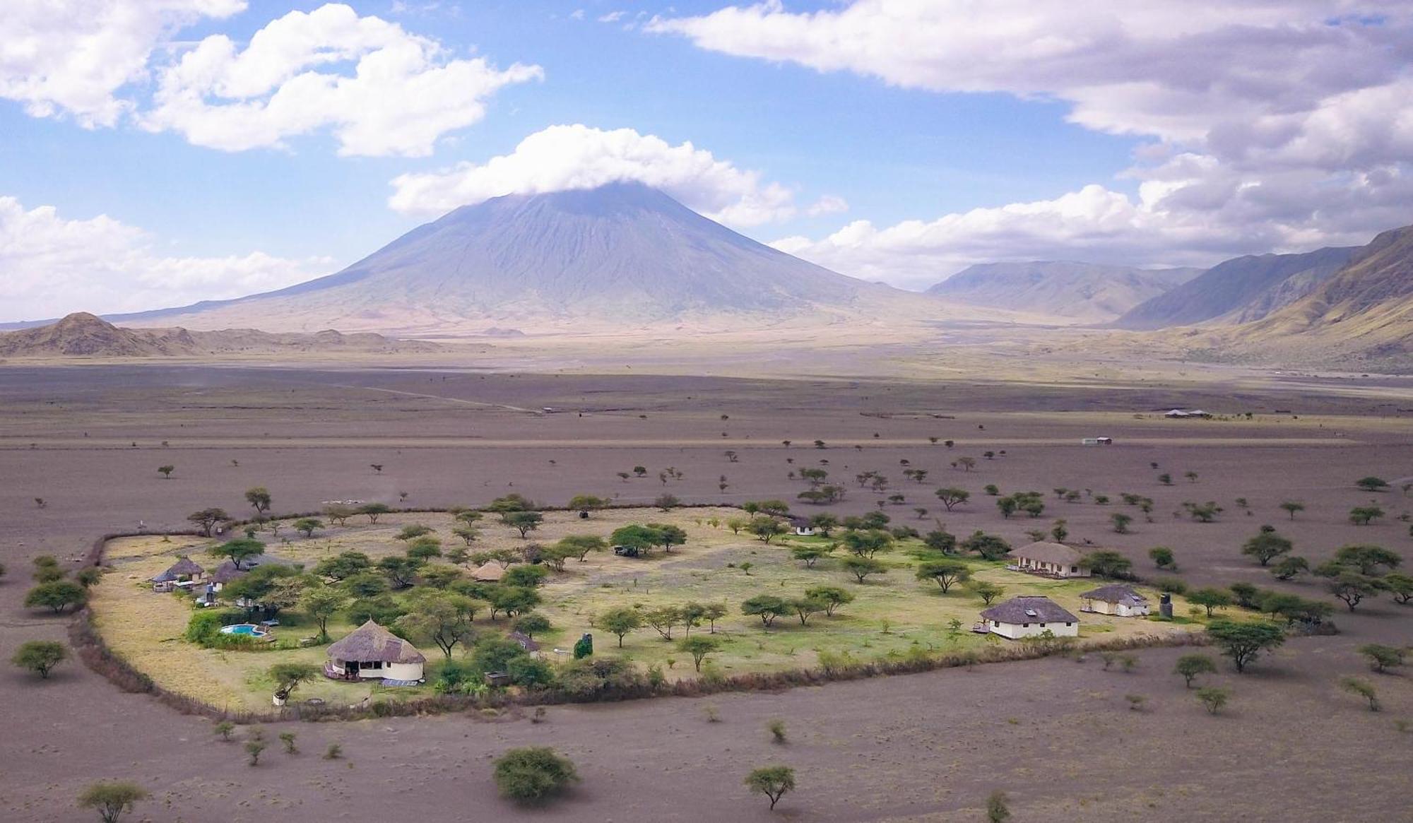 Lake Natron Maasai Giraffe Eco Lodge And Camping Mtowabaga 外观 照片