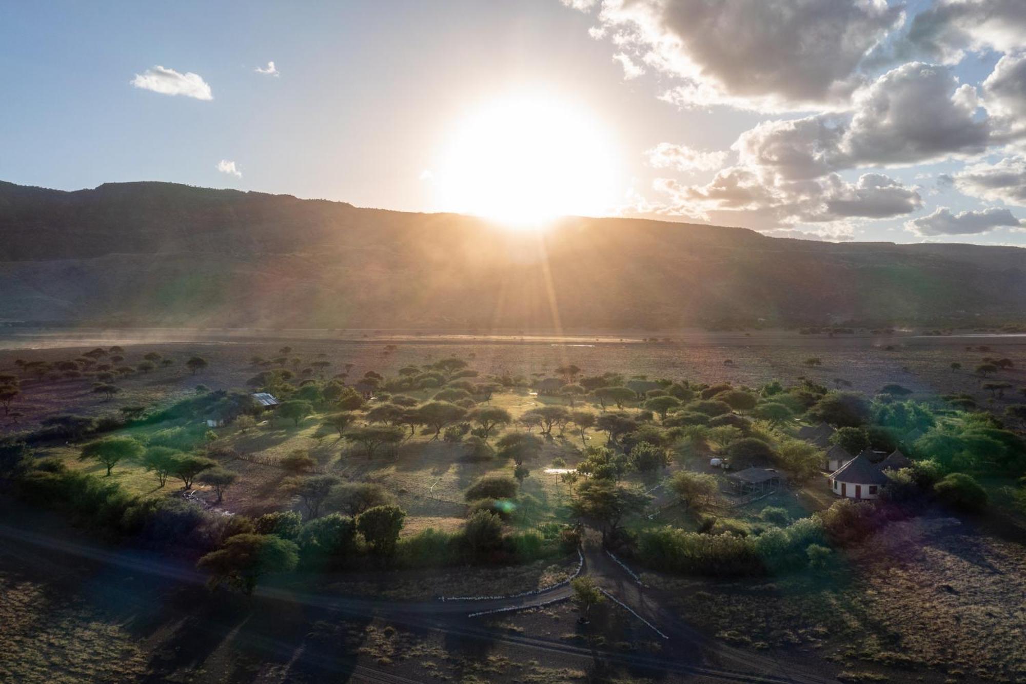 Lake Natron Maasai Giraffe Eco Lodge And Camping Mtowabaga 外观 照片