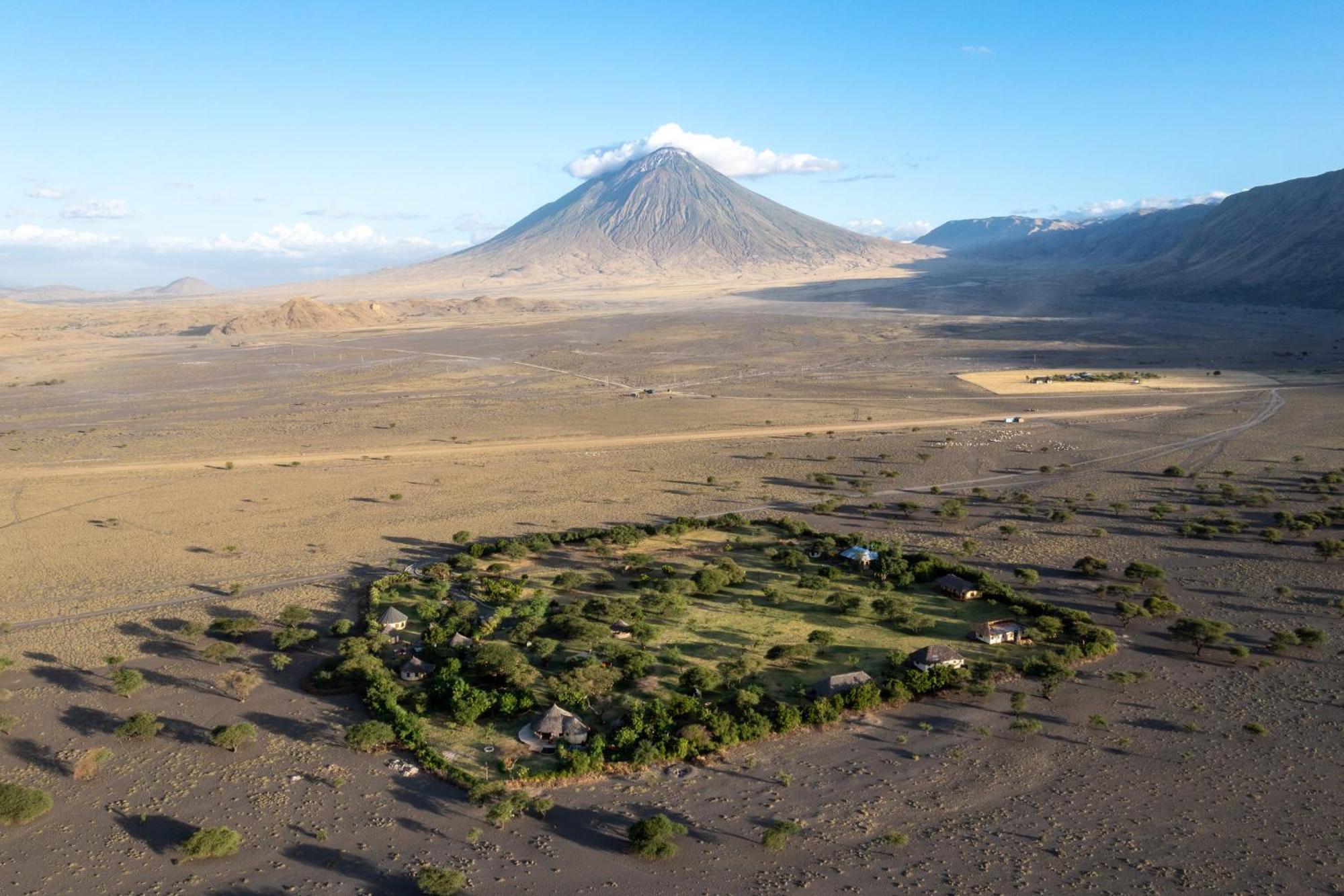Lake Natron Maasai Giraffe Eco Lodge And Camping Mtowabaga 外观 照片